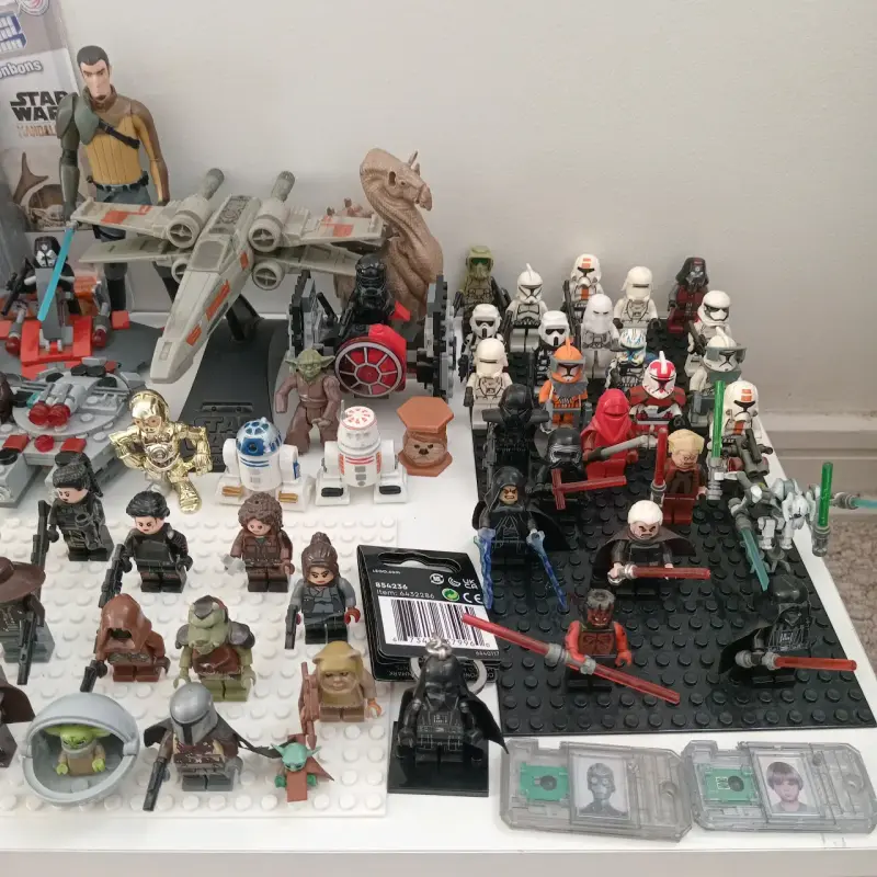 Colección de figuras Star Wars LEGO y accesorios - 3