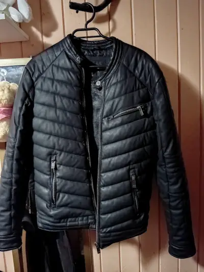 Chaqueta de cuero negra para hombre talla S - miniatura 1