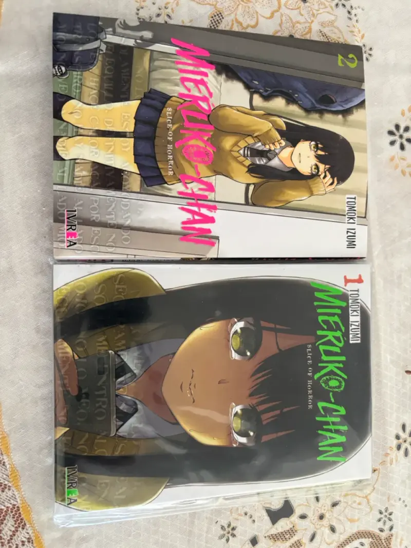 Pack de mangas Mieruko-chan Tomos 1 y 2 - 1