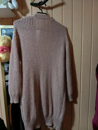Cárdigan largo de punto beige para mujer - miniatura 2