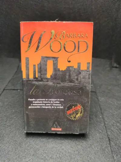 Libro 'La Profetisa' de Barbara Wood - miniatura 1