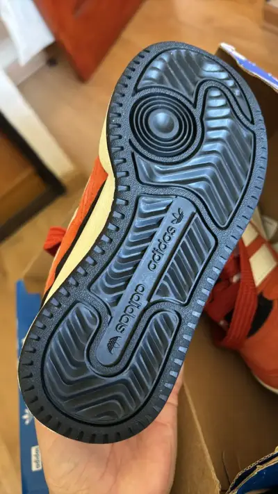 Zapatillas NUEVAS Adidas talla 30 - miniatura 4