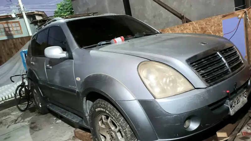 Rexton 2006 top line 4x4 soonroff. Asiento cuero - 3