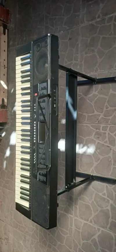 Teclado electrónico con soporte y adaptador - miniatura 2