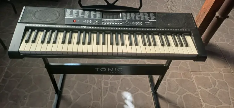 Teclado electrónico con soporte y adaptador - 5