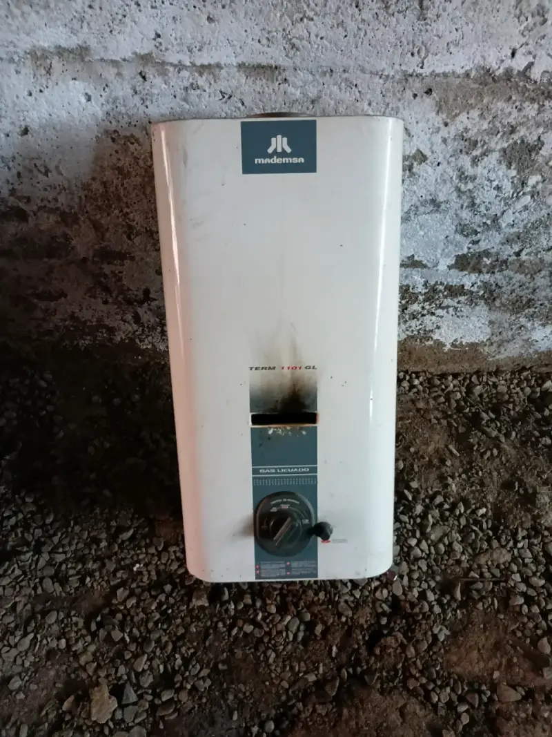 Calefón a gas licuado Mademsa Termo 11 GL