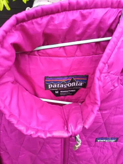 Chaqueta Patagonia Mujer Fucsia Talla M - miniatura 3
