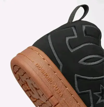 Zapatillas negras DC Shoes con suela de goma - miniatura 1