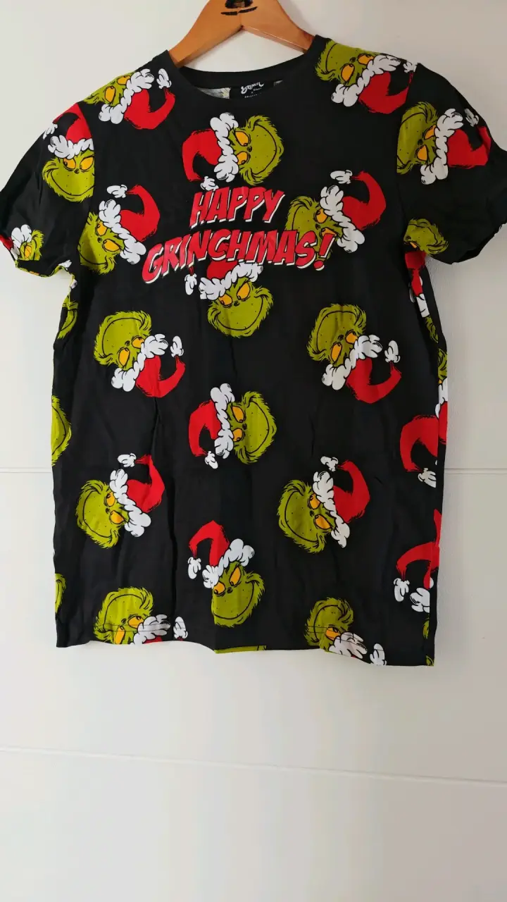 Polera infantil Grinch negra estampada - 1