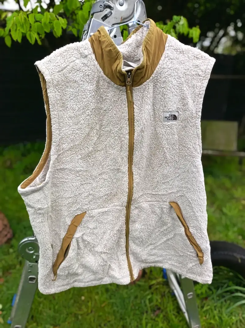 Chaleco polar beige The North Face para hombre - 3