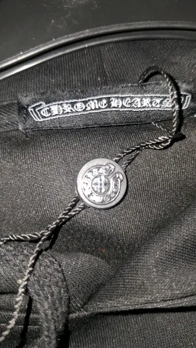 Polerón Chrome Hearts con detalles morados - miniatura 3