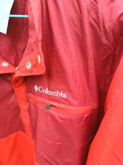 Chaqueta cortaviento Columbia roja para hombre - miniatura 3