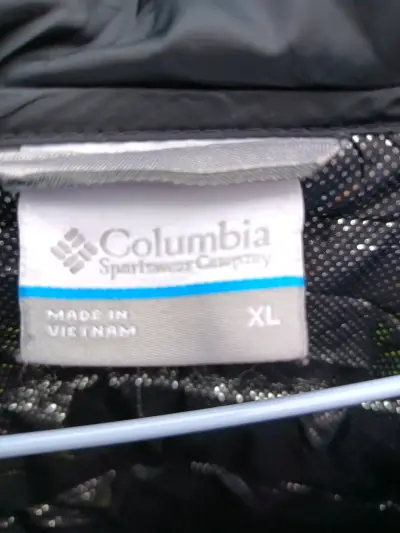 Chaqueta térmica negra Columbia para hombre - miniatura 4
