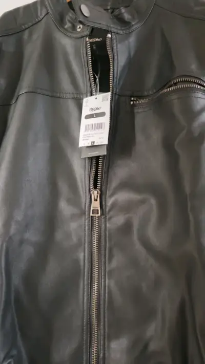 Chaqueta de cuero negra mossimo para hombre - miniatura 2