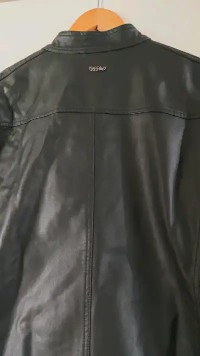Chaqueta de cuero negra mossimo para hombre - miniatura 3