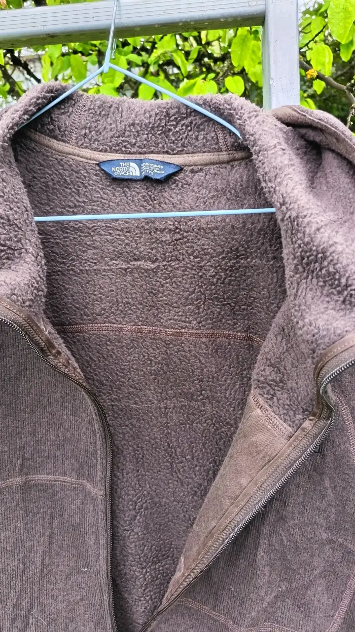 Chaqueta polar The North Face marrón con capucha - 3