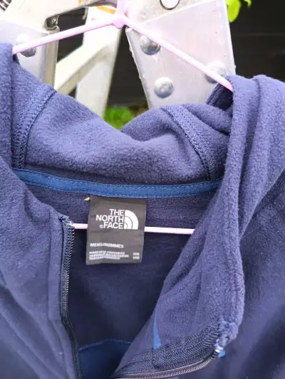 Polerón polar azul The North Face para hombre - miniatura 2