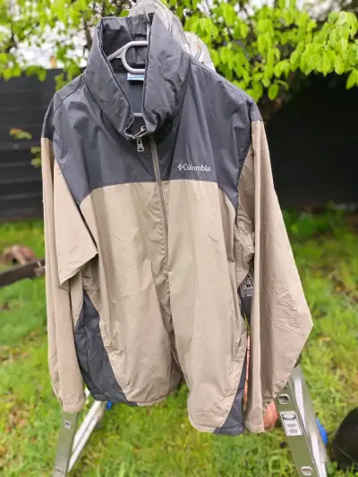 Cortaviento Columbia bicolor para hombre - miniatura 1
