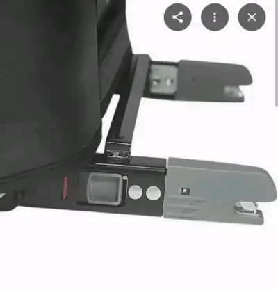 Silla de Auto Infanti Negra con Sistema SPS - miniatura 2