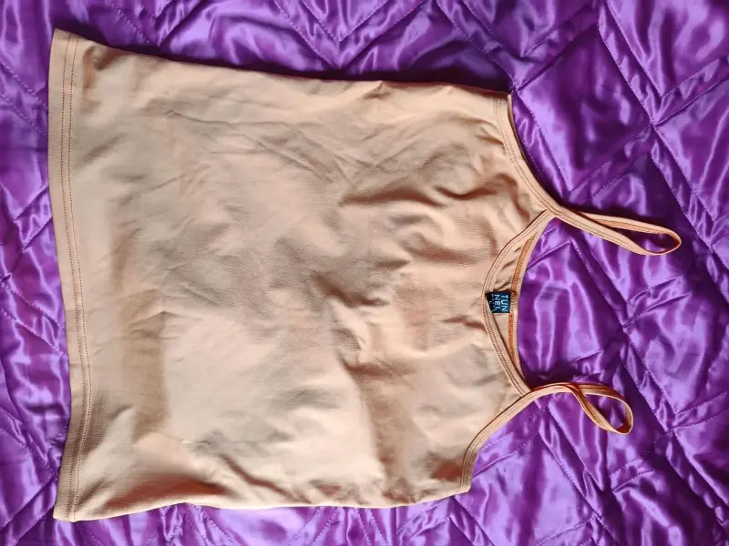 Top de tirantes color beige Tunel - 1