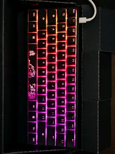 Teclado Mecánico RGB Ducky One 2 mini 60% - miniatura 1
