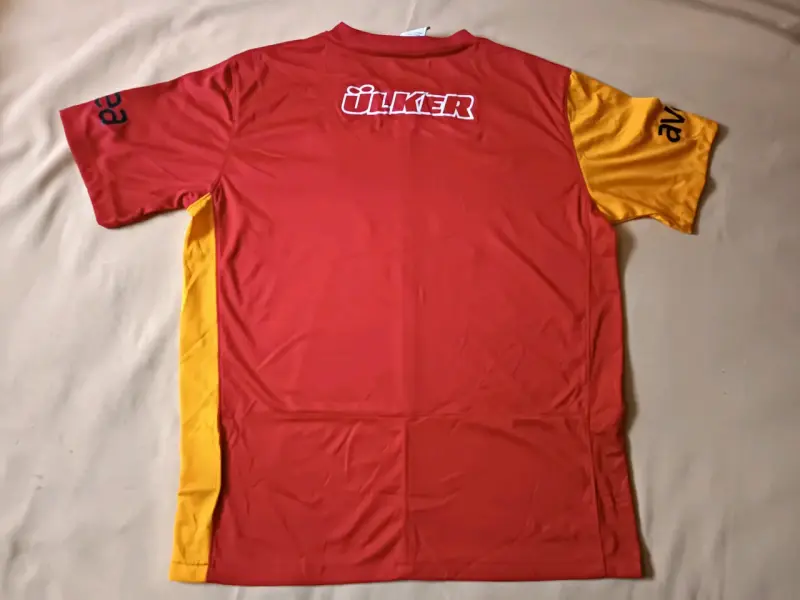 Camiseta de fútbol Galatasaray 2012 - 2