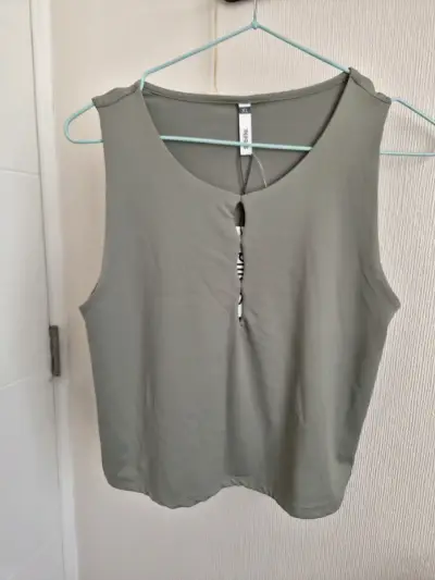 Blusa sin mangas verde oliva talla XL Sybilla - miniatura 1