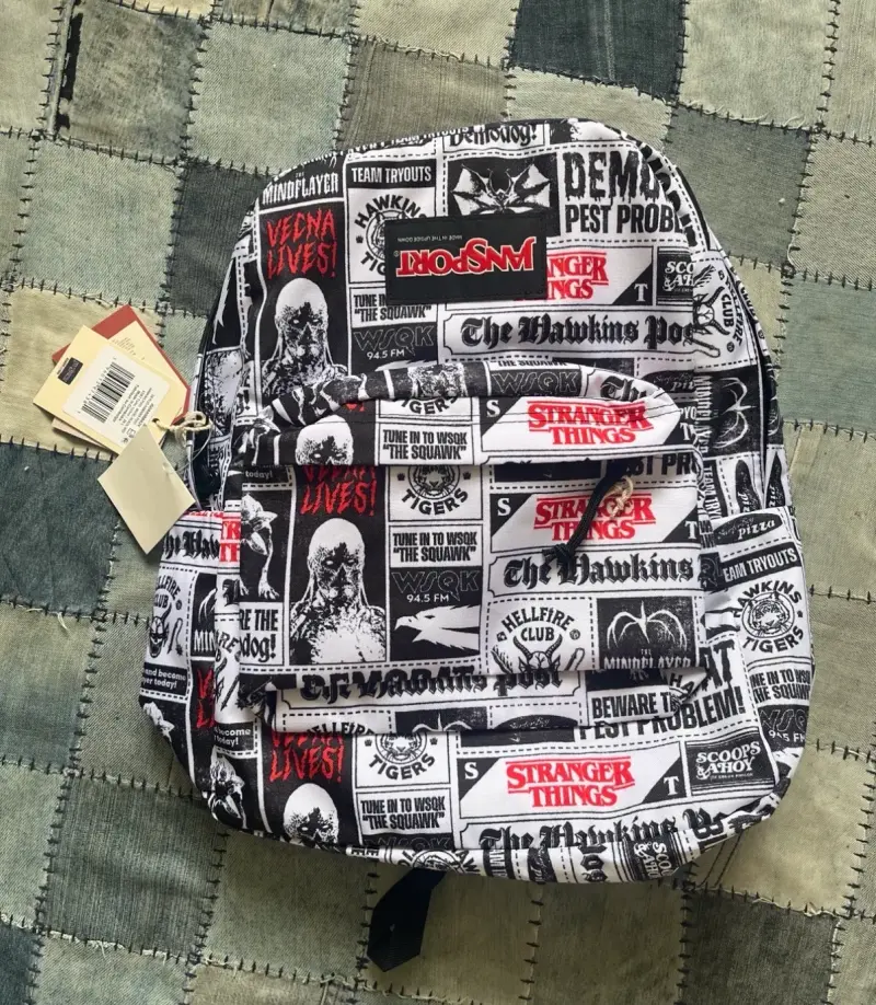 Mochila Jansport Stranger Things edición especial