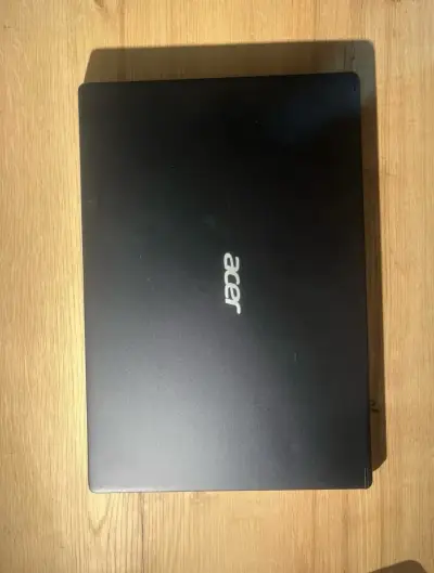 Laptop Acer Aspire 5 Intel Core i3 más Cargador - miniatura 2