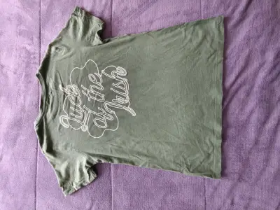 Polera verde con diseño Boston Primark - miniatura 2