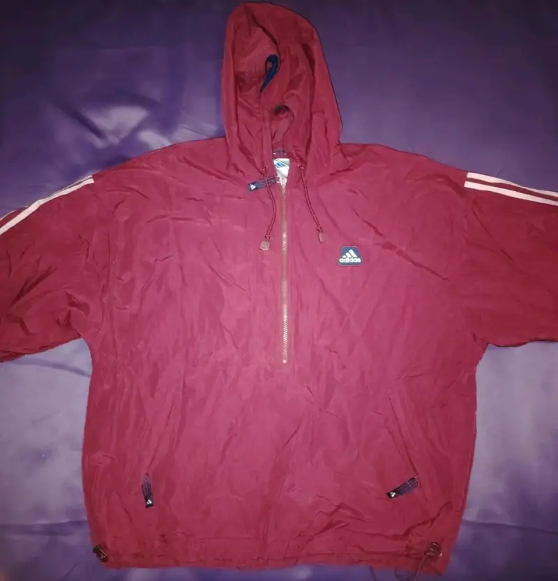 Chaqueta Adidas Vintage Roja con Capucha
