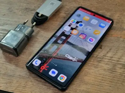 Lindo honor magic5 lite 5g 256gb 8gb ram - miniatura 1