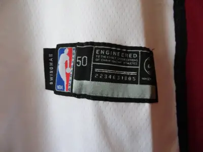 Camiseta de baloncesto Miami Heat número 3 - miniatura 3