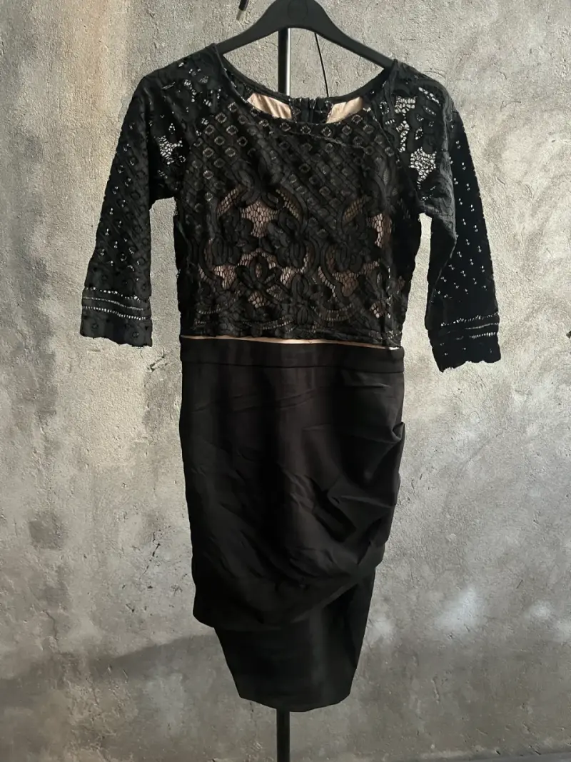 Vestido de encaje negro elegante para mujer - 2
