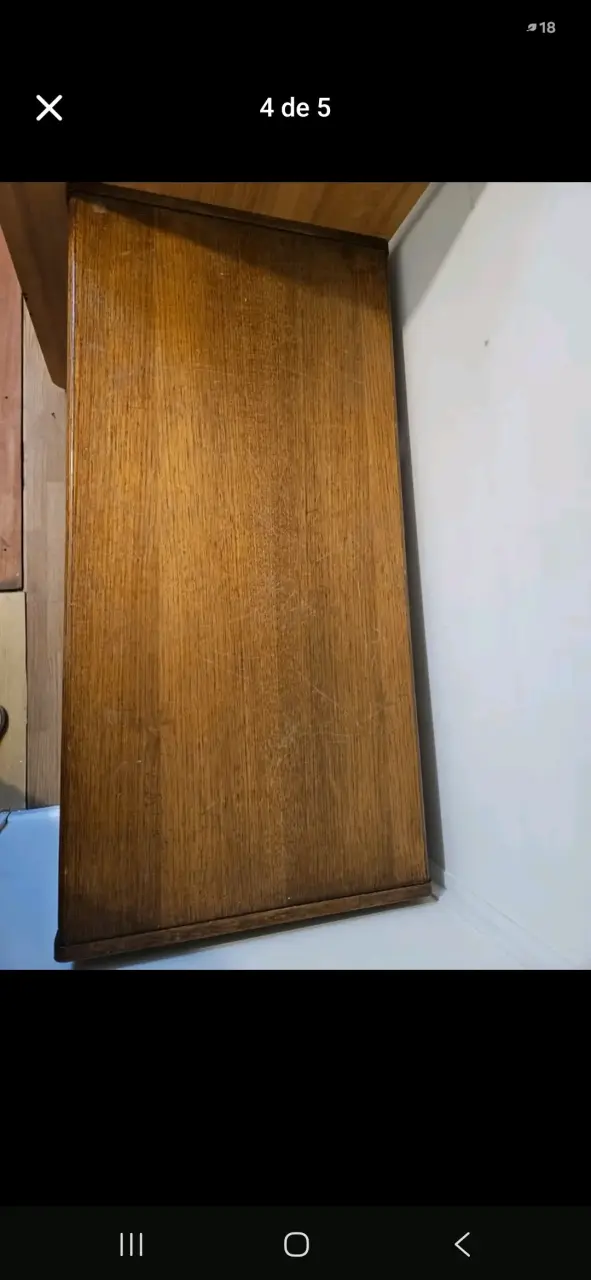 Escritorio de madera con cajones - 4