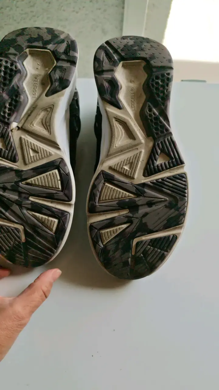 Zapatillas deportivas Puma Burdeo  para mujer - 4