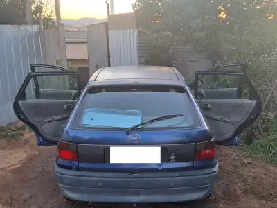 Opel Astra 1996 - miniatura 6
