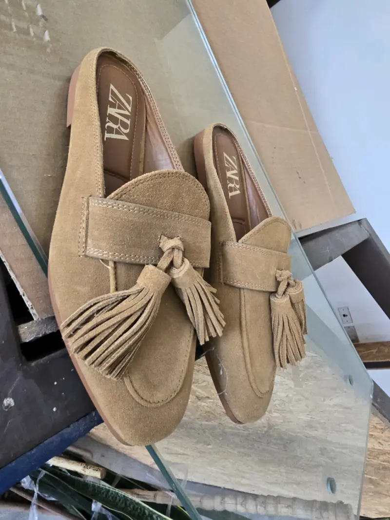 Mocasines de gamuza con borlas Zara para mujer - 1