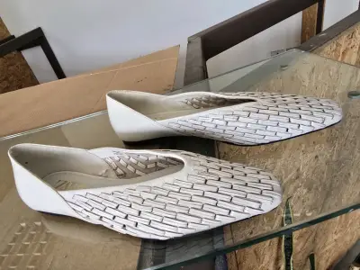 Zapatos planos tejidos blancos Zara - miniatura 1