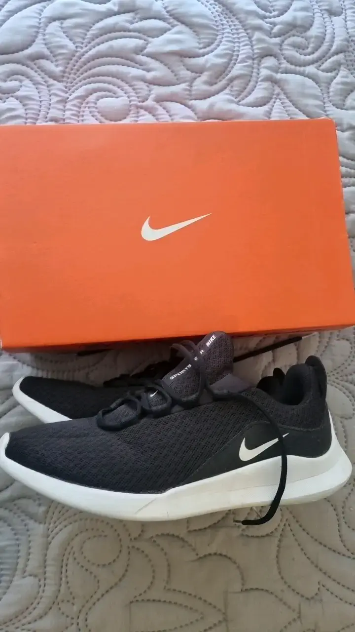 Zapatillas deportivas negras Nike para hombre - 1