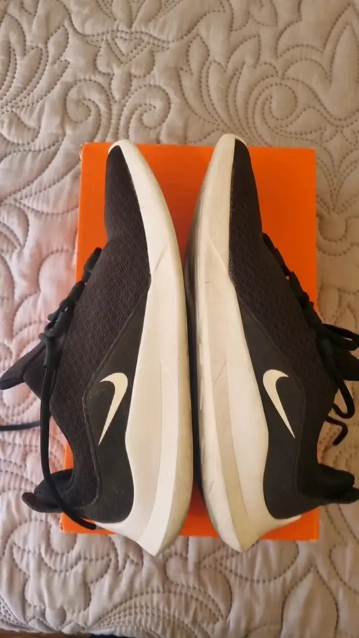 Zapatillas deportivas negras Nike para hombre - 4