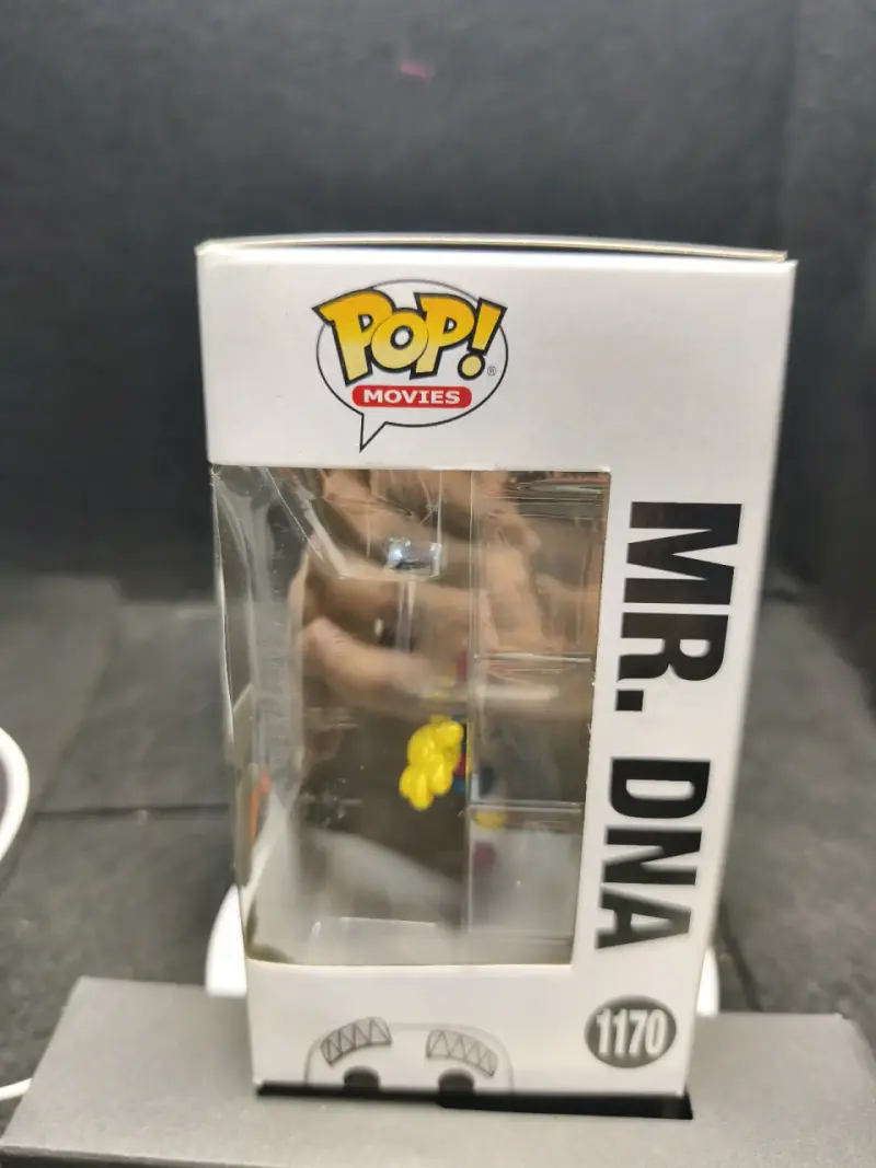 Funko Pop Mr. DNA Jurassic Park Edición Especial - 3