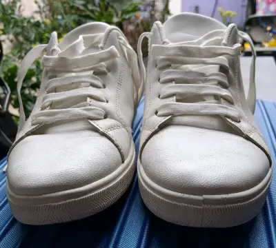 Zapatillas blancas casuales para hombre - miniatura 1