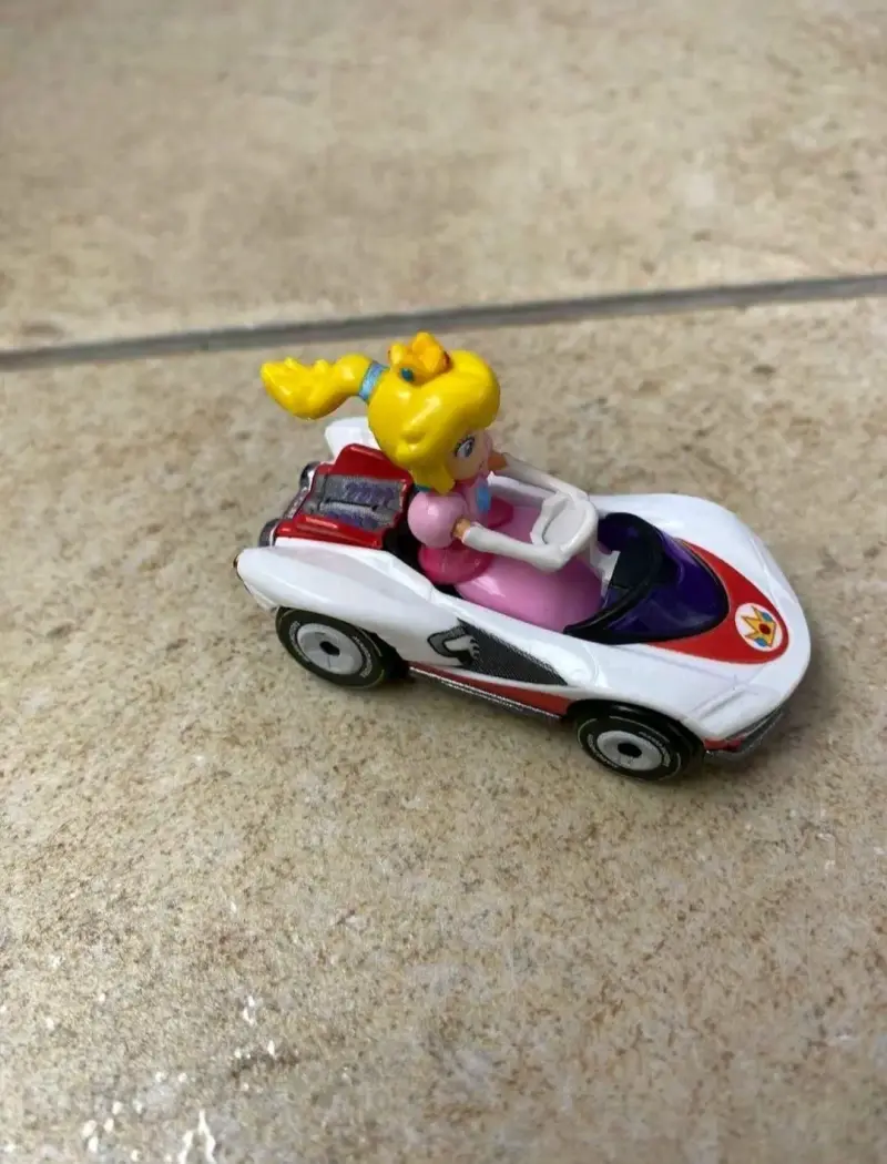 Pista de Carreras Hot Wheels Mario Kart con Looping - 5