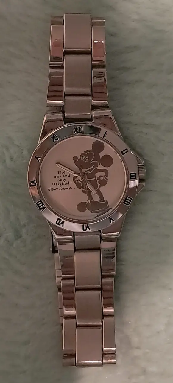 Reloj de pulsera Disney con Mickey Mouse - 1