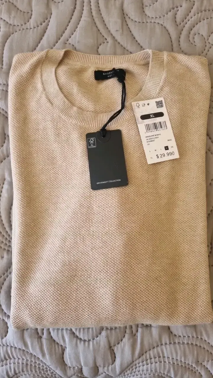Suéter Beige de Hombre Basement XL NUEVO