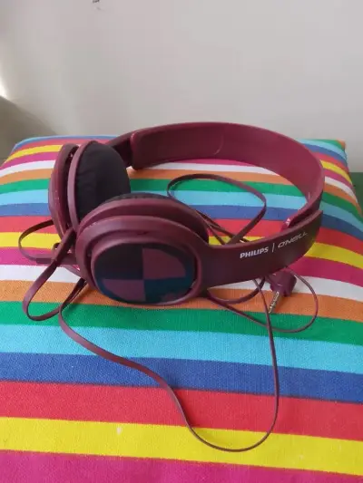 Audífonos Philips O'Neill color burdeos - miniatura 1