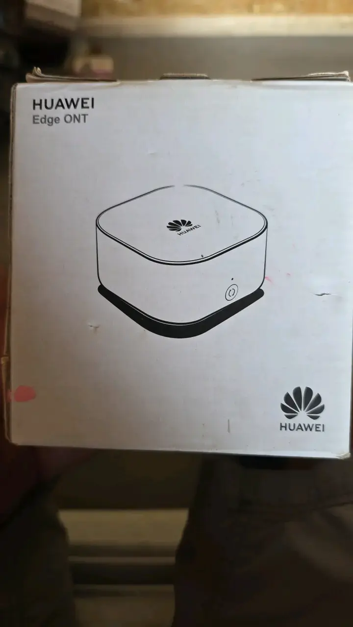 Router Huawei Edge ONT compacto