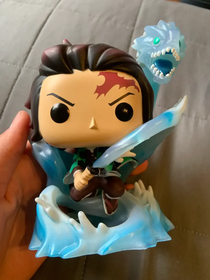 Figura Funko Pop Tanjiro Kamado Edición Especial - 6