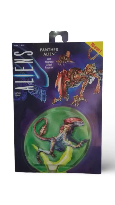 Figura de acción Panther Alien con parásito magnético - miniatura 3